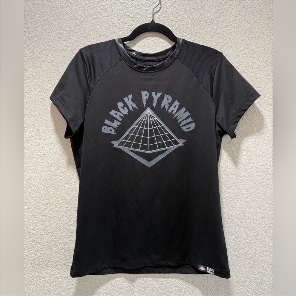 Black Pyramid Chris Brown Women's Black Super Silky, Faux Leather Accents size M